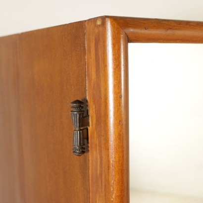 Moderne Antik, modernes Design, Kleiderschrank, moderner Kleiderschrank, moderner Kleiderschrank, italienischer Kleiderschrank, Vintage Kleiderschrank, 40-50er Kleiderschrank, 40-50er Design Kleiderschrank.