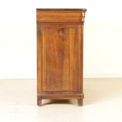 Chest of drawers in Walnut-side