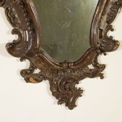 Mirror Carved-detail