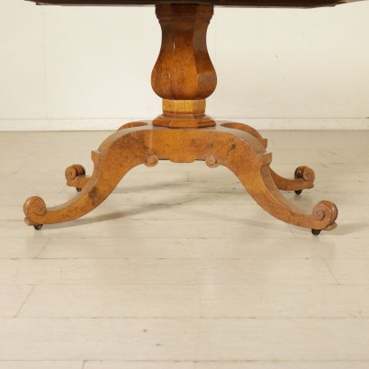 Table - Desk-detail