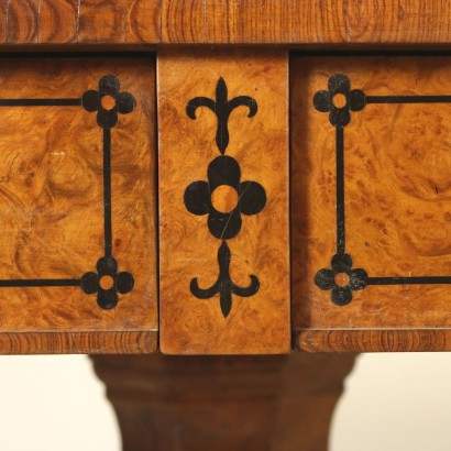 Table - Desk-detail