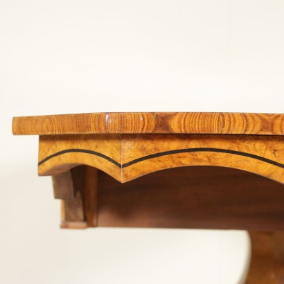 Table - Desk-detail