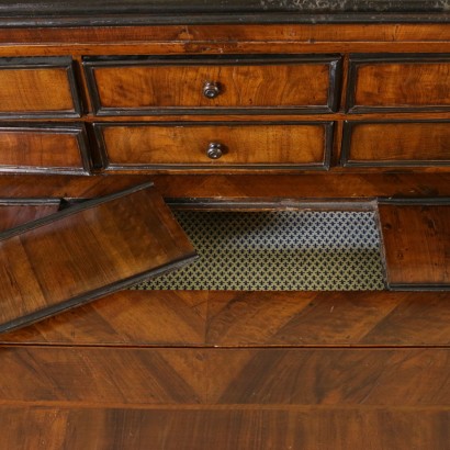 Elegant Lombard Drop-Leaf Secretaire Walnut Italy Mid 1700s