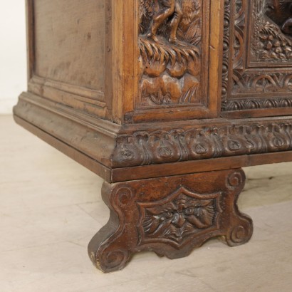 Carved Storage Bench Walnut Italy Second Half of 1800s