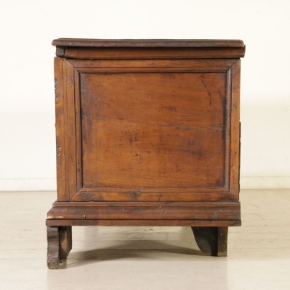 Carved Storage Bench Walnut Italy Second Half of 1800s