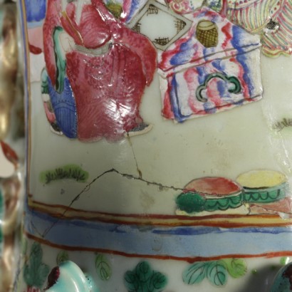 Grand vase en porcelaine chinoise spécial