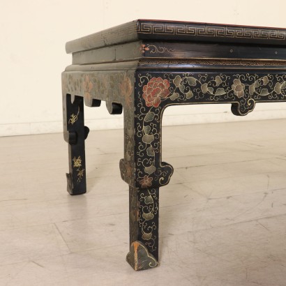 antiques, coffee table, antique coffee tables, antique coffee table, ancient Chinese table, antique coffee table, neoclassical table, 900's coffee table, Chinese coffee table.