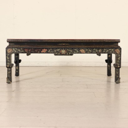 antiques, coffee table, antique coffee tables, antique coffee table, ancient Chinese table, antique coffee table, neoclassical table, 900's coffee table, Chinese coffee table.