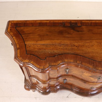 Commode Baroque Tardif Loupe de Noyer Olivier Italie Moitié '700