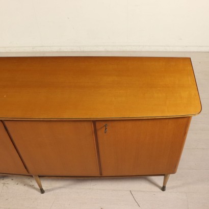 Moderne Antiquitäten, Modernes Design Antiquitäten, Buffets, Moderne Buffets, Moderne Buffets, Italienische Buffets, Vintage Buffets, 1950er Buffets, 1950er Design Buffets.