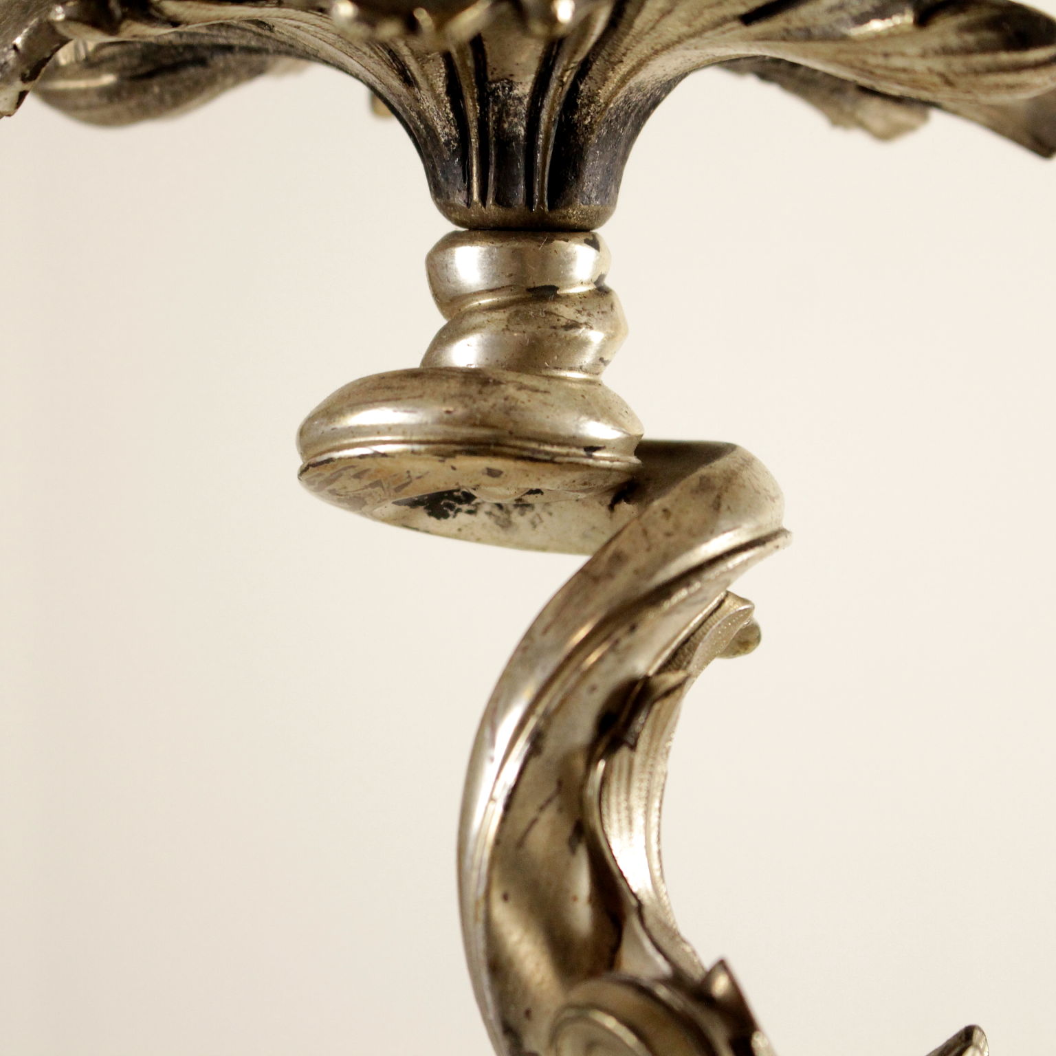 candelabros o candelabros par de candelabros en bronce bronces antiguedades candelabros o candelabros par de candelabros en bronce bronces antiguedades