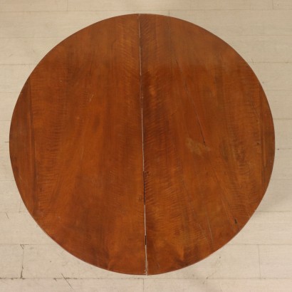Una mesa Redonda es Extensible - el particular