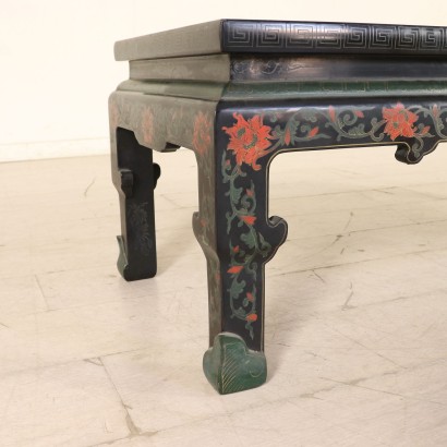Chinese Black Lacquered Table Polychrome Ornaments 20th Century
