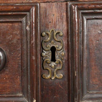 Antique Walnut Dresser Manufactured in Italy Early 1700s