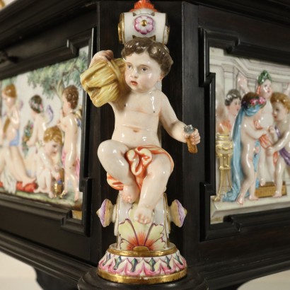 Jewel Box Ebony Capodimonte Ceramic Italy Second Half of 1800s