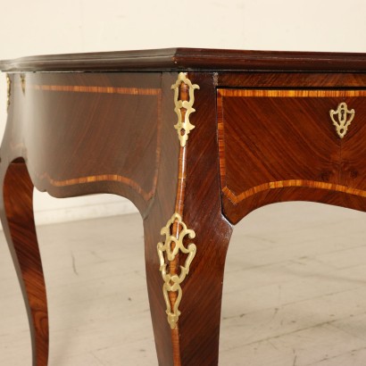 Elegant Bureau Bois de rose Italie Deuxième moitié '900