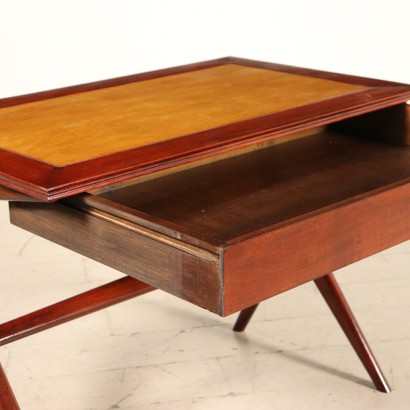 moderne Antiquitäten, moderne Design-Antiquitäten, Schreibtisch, moderner Antiquitäten-Schreibtisch, moderner Antiquitäten-Schreibtisch, italienischer Schreibtisch, Vintage-Schreibtisch, 50er-Jahre-Schreibtisch, 50er-Jahre-Design-Schreibtisch