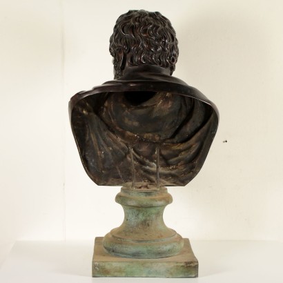 Busto, A. De Luca