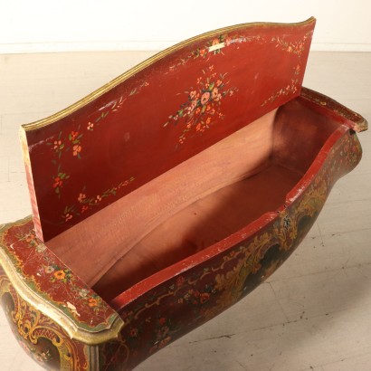 Lacquered and Decorated Storage Bench Italy First Half of 1900s