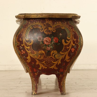 Lacquered and Decorated Storage Bench Italy First Half of 1900s