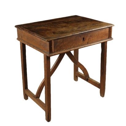 Petite Table Noyer Chêne rouvre Italie XXeme siècle