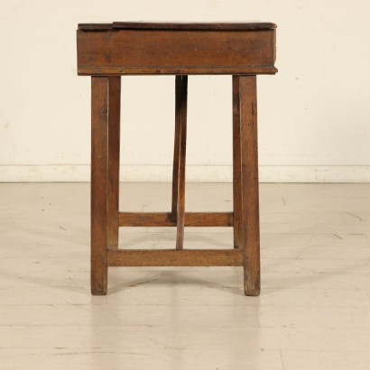 Petite Table Noyer Chêne rouvre Italie XXeme siècle