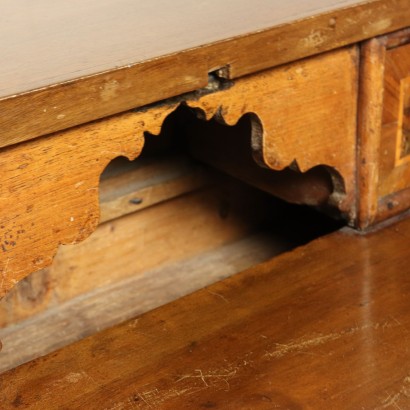 Chest of Drawers with Drop Leaf Maple Walnut First Half of 1700s