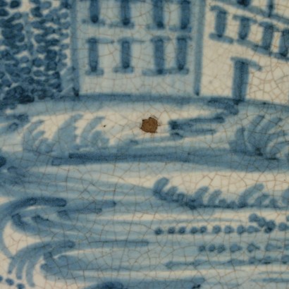 Majolica dish-detail