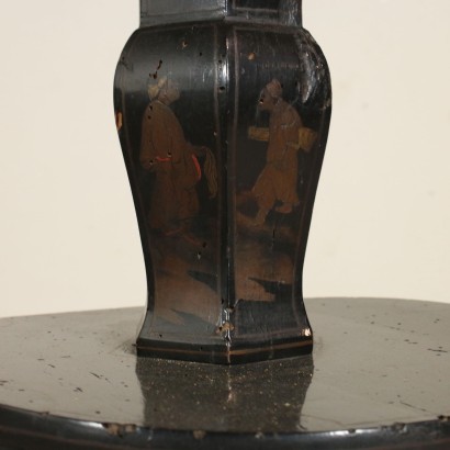 Vase avec Colonne Bois ébonisé Porcelaine France XIXeme siècle
