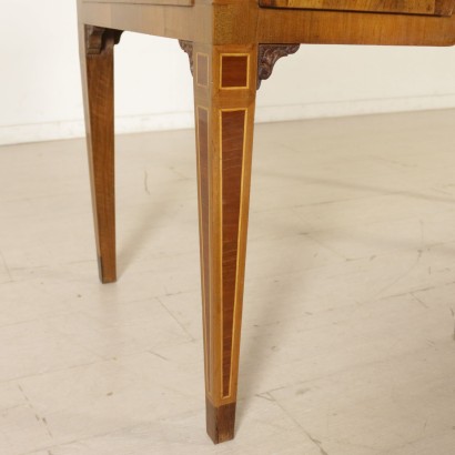 Desk Antique Wood Manufactured in Italy Last Quarter of 1700s