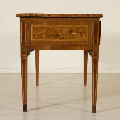 Desk Antique Wood Manufactured in Italy Last Quarter of 1700s