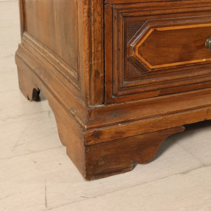 Commode Scriban Erable Noyer Italie Première moitié '700