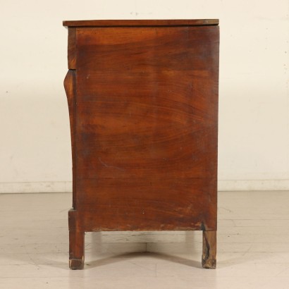 Walnut Chest of Drawers Italy First Quarter of 1800s