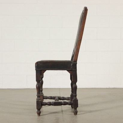 Group of 4 Walnut Chairs Italy First Half 18th Century