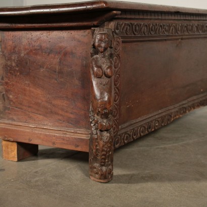 Carved Walnut Storage Bench Italy 18th Century