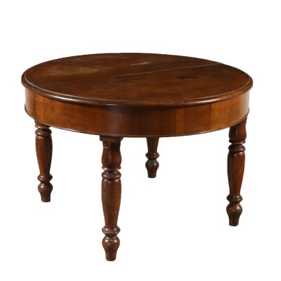 Walnut and Elm Extansible Table Italy Second Quarter 19th Century