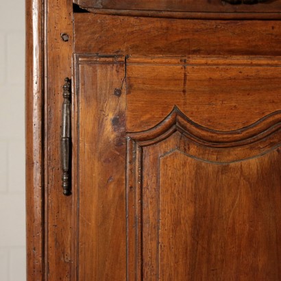 Armoire à quatre Portes Noyer Fer France Motié '700