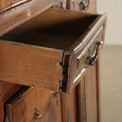 Armoire à quatre Portes Noyer Fer France Motié '700