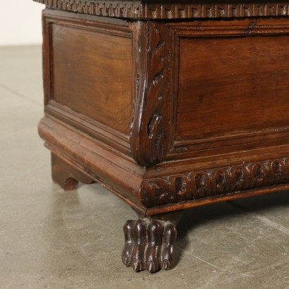 Small Storage Bench Walnut Italy 18th Century