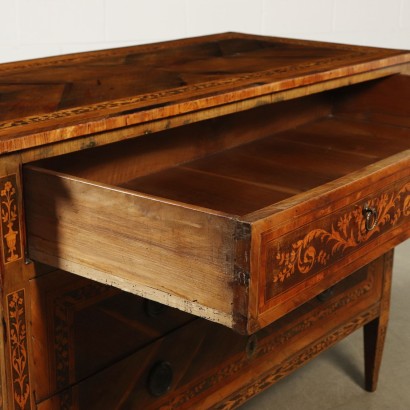 Elegant Neoclassical Chest of Drawers Italy Last Quarter of 1700s