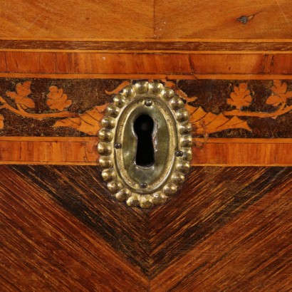 Elegant Neoclassical Chest of Drawers Italy Last Quarter of 1700s