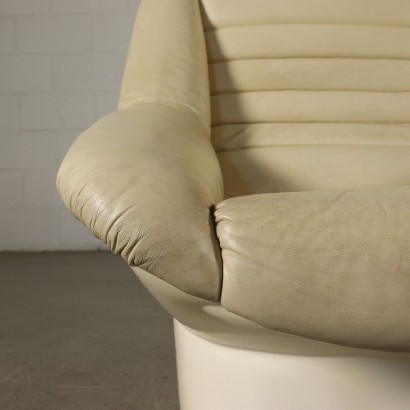antigüedades modernas, antigüedades de diseño moderno, sillón, sillón de antigüedades modernas, sillón de antigüedades moderno, sillón italiano, sillón vintage, sillón de los años 60-70, sillón de diseño de los años 60-70, sillones Cesare Casati & Enzo Hybsch.