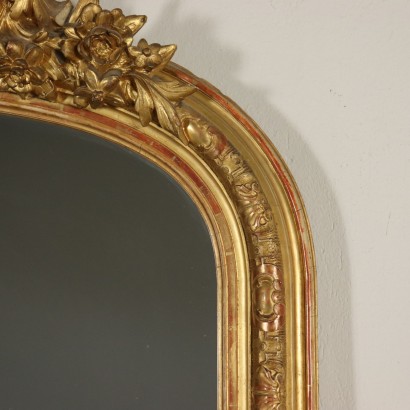 Large Carved Gilded Mirror Manufactured in Italy 1800s