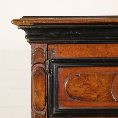 Credenza XVIII Secolo-particolare