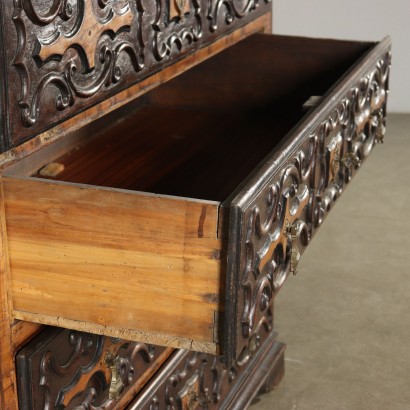 Large Carved Chest of Drawers Walnut Italy Early 18th Century