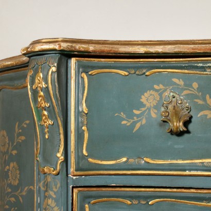 Commode Bois doré Fabriqué en Italie Première moitié '900