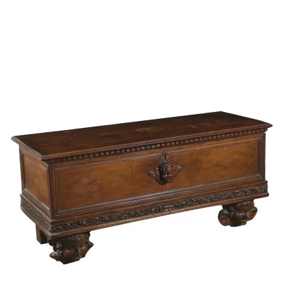 Storage Bench mit Cherubs Maple Walnut Italy 18th Century