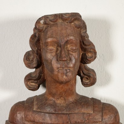 Hölzerne Skulptur Junger Mann Nordeuropa 17. Jahrhundert