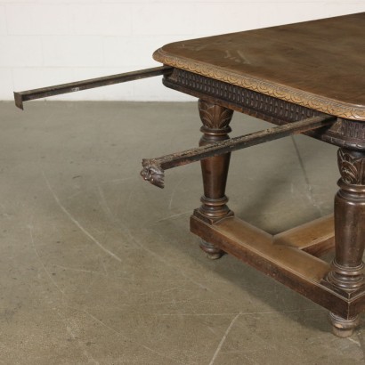 Extending Table Walnut Italy Early 20th Century