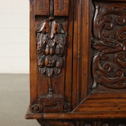 Carved Storage Bench Walnut Italy 18th Century